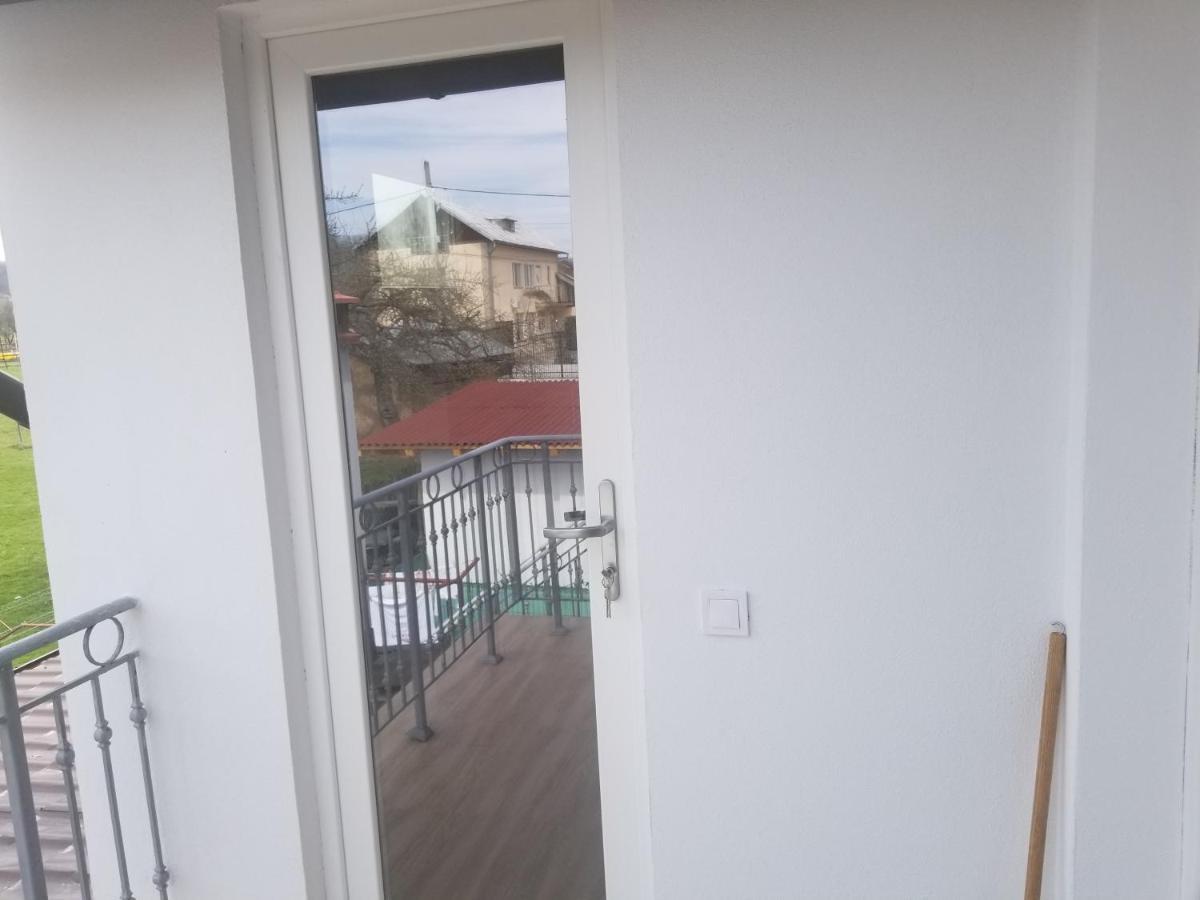 Autentic Adorabil Apartment Albestii Paminteni Eksteriør bilde